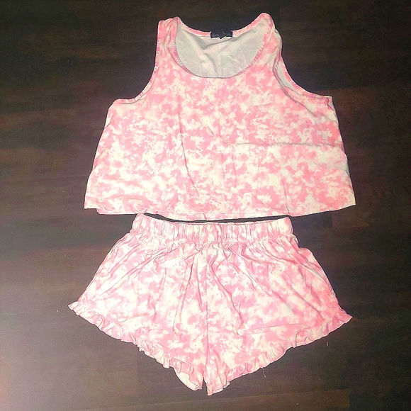 Shortie pajamas, size 1X - Picture 1 of 3